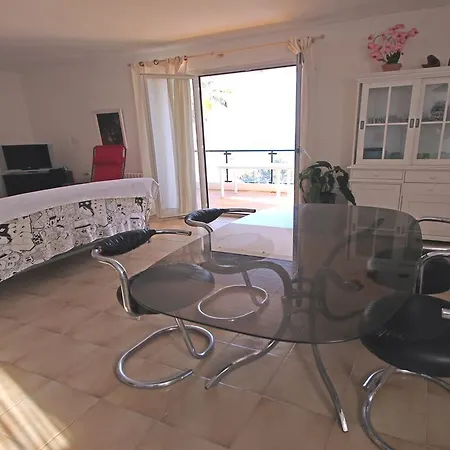 Tanude Apartamento *